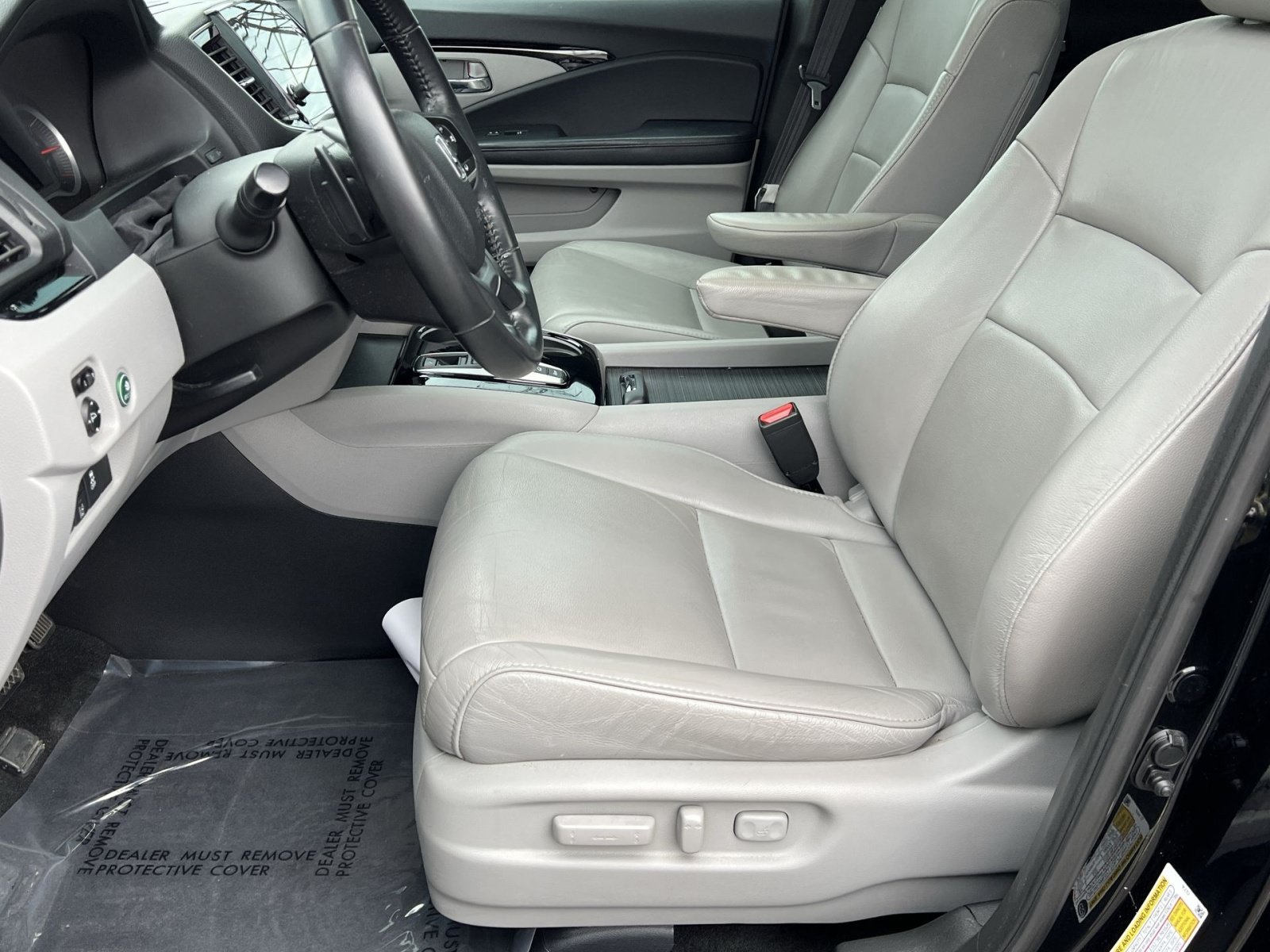 Used 2019 Honda Pilot Touring image 14