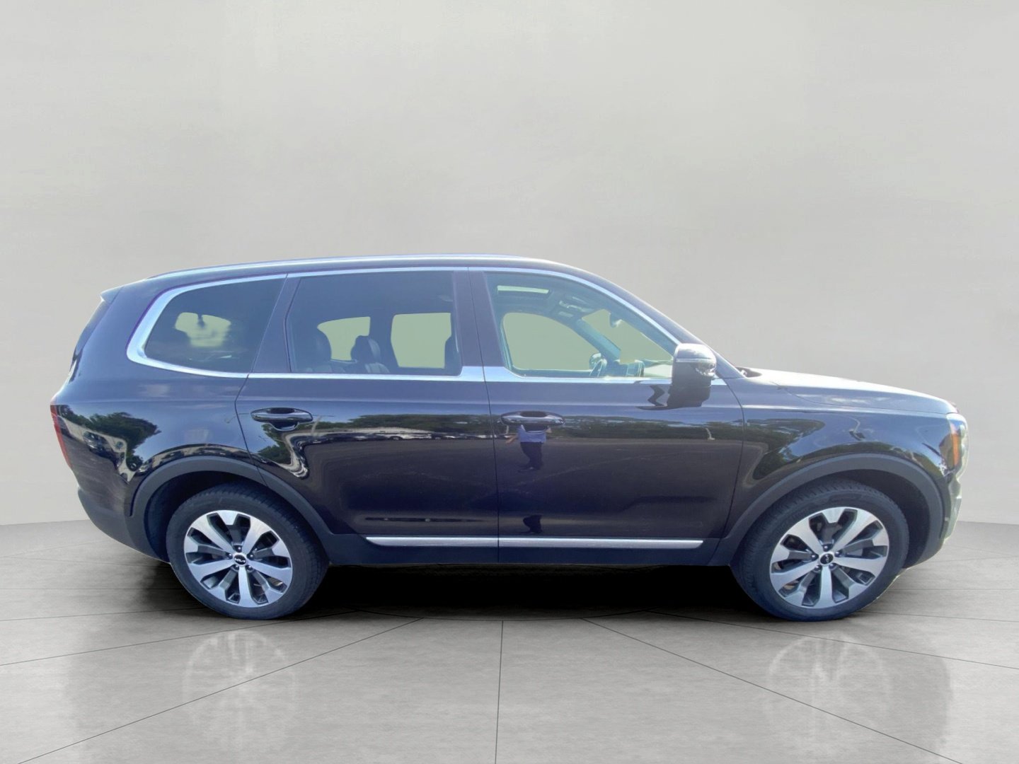 Used 2022 Kia Telluride EX w/ EX Premium Package FWD image 10