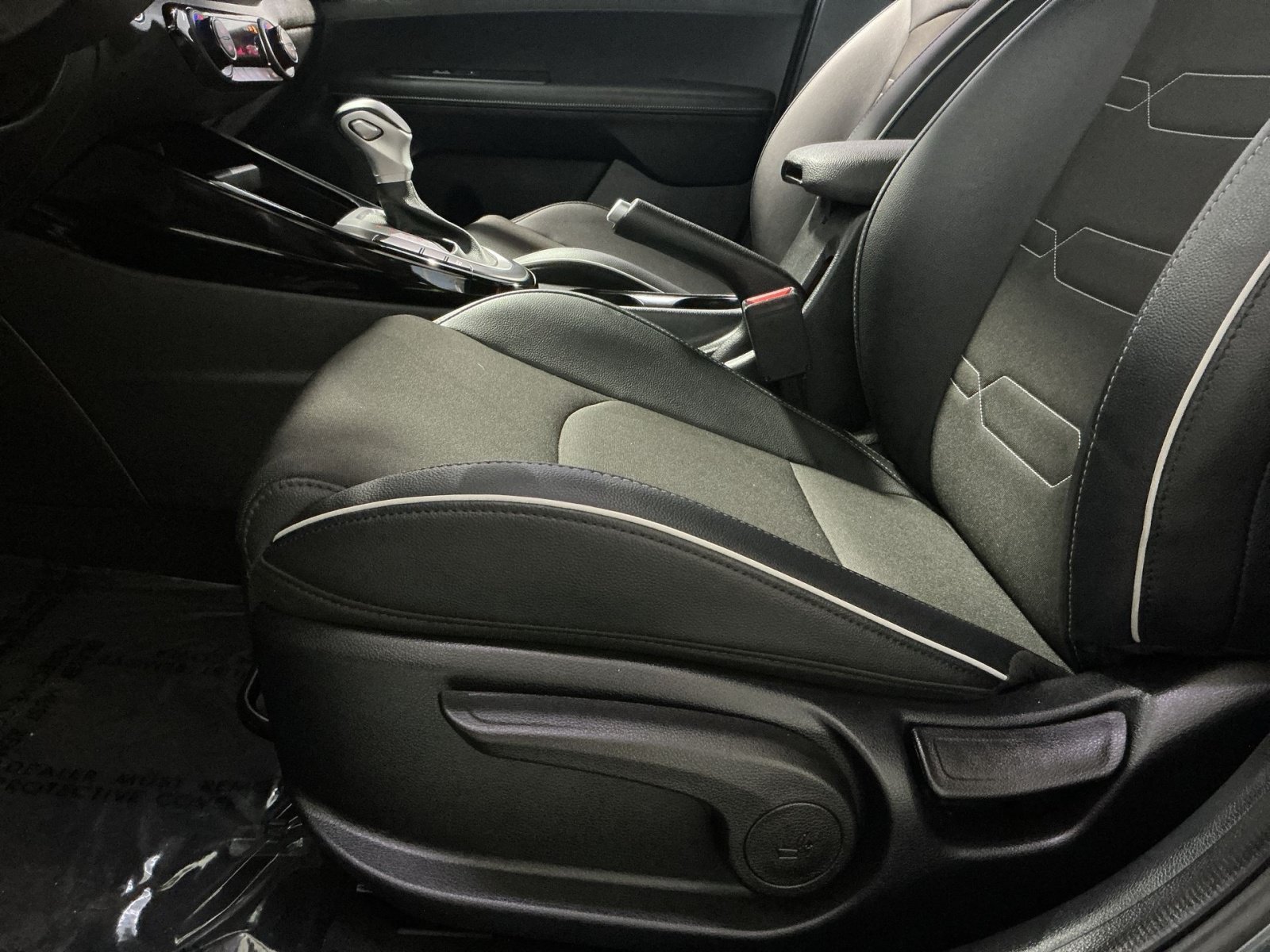 Used 2023 Kia Forte GT-Line FWD image 15