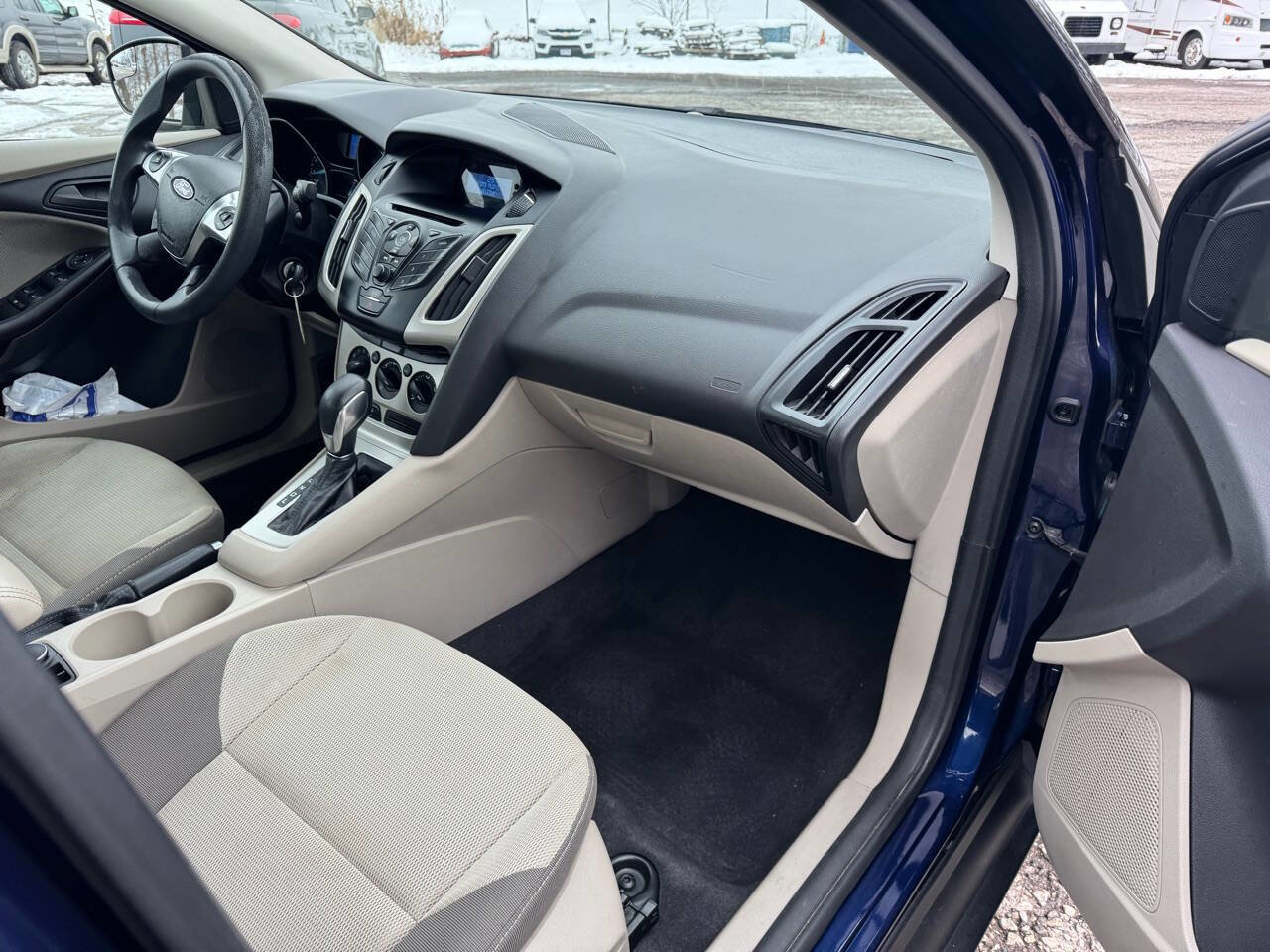 Used 2012 Ford Focus SE image 24