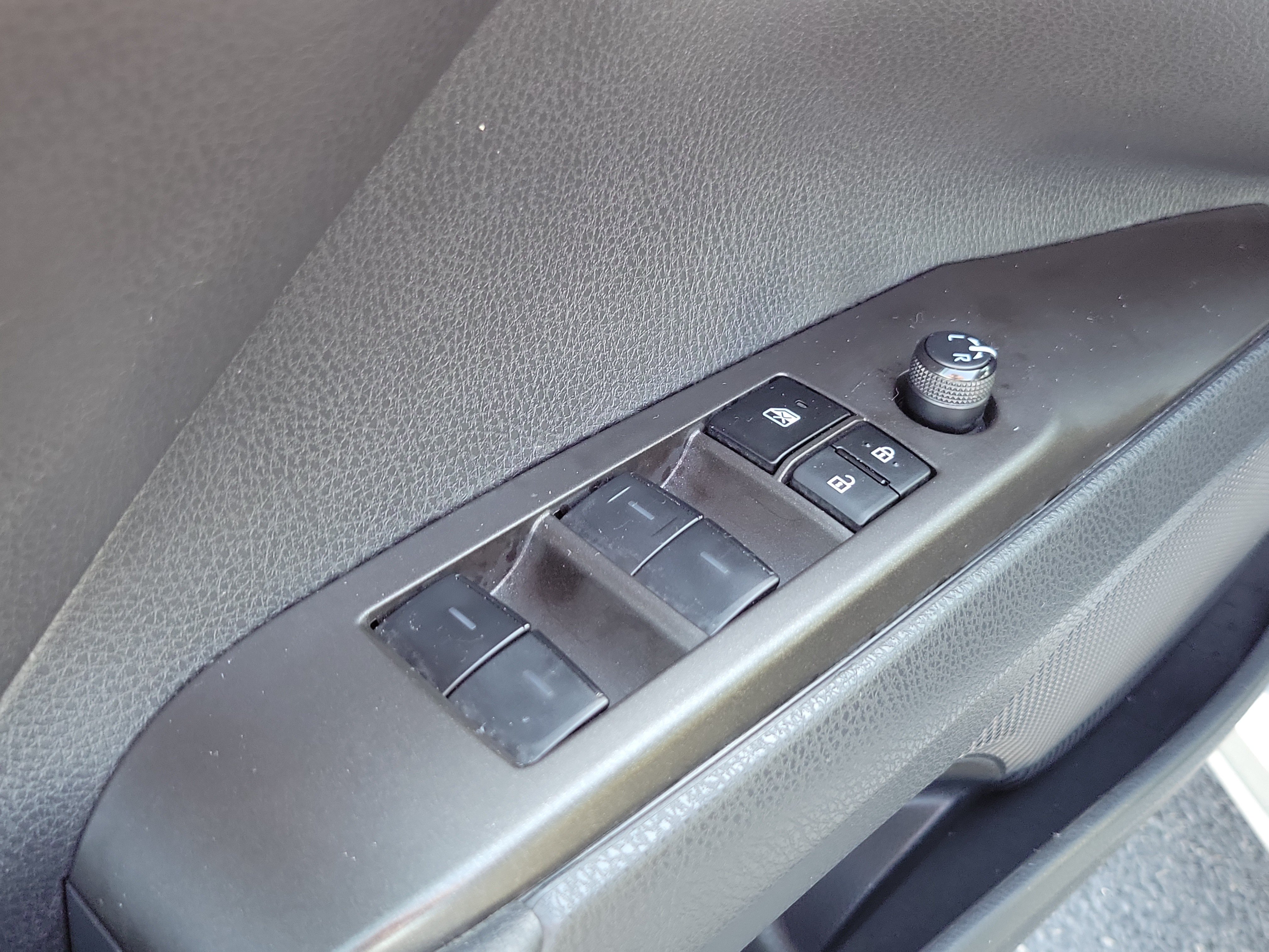 Certified 2024 Toyota Camry SE FWD image 19