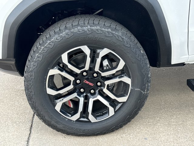New 2026 GMC Canyon AT4 w/ Technology Plus Package image 16
