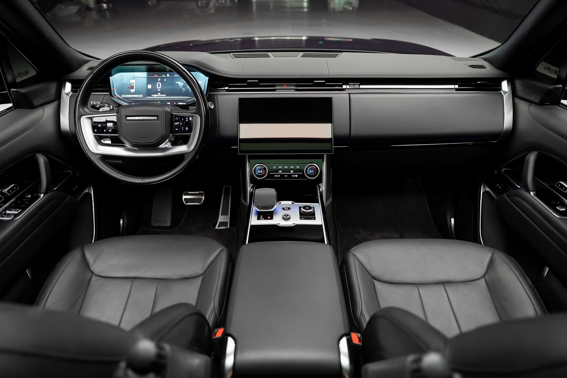 Used 2023 Land Rover Range Rover SE image 40