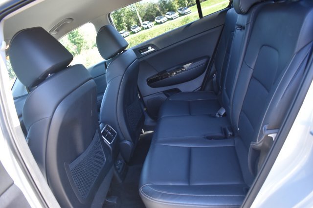 Used 2019 Kia Sportage EX AWD/4WD image 18