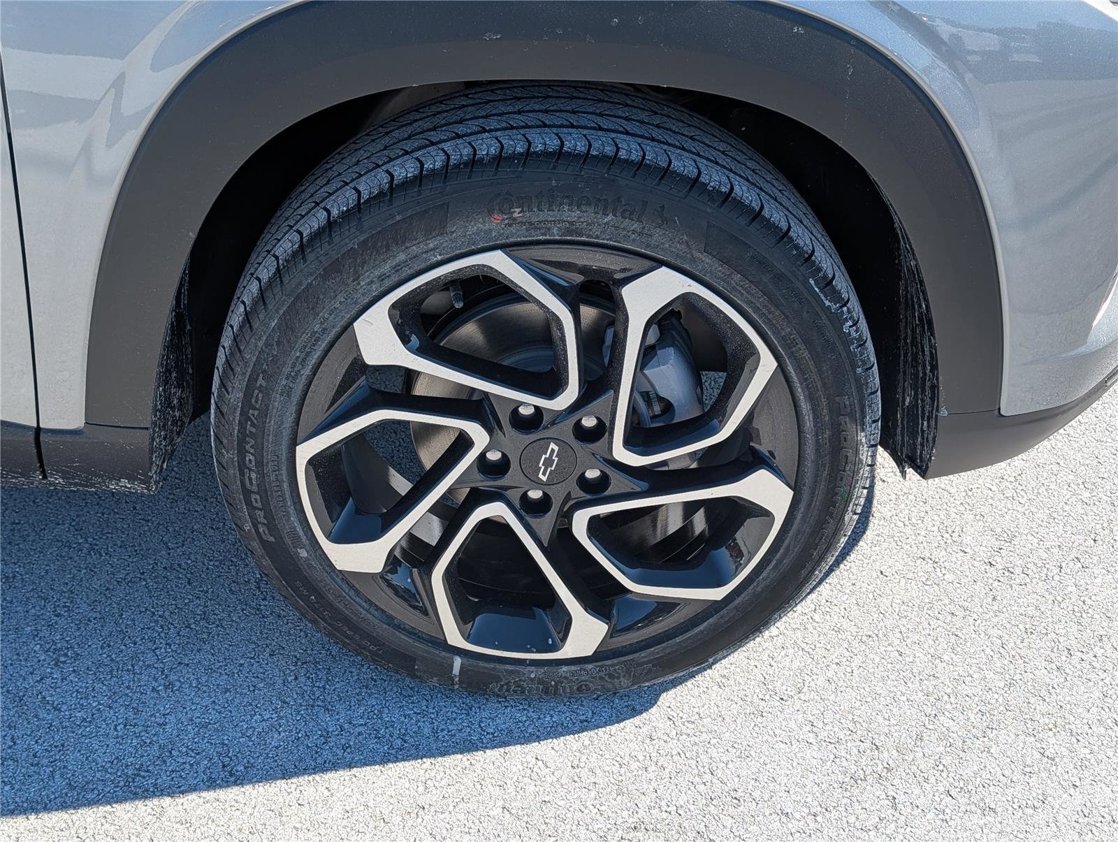 New 2026 Chevrolet Trax RS image 5