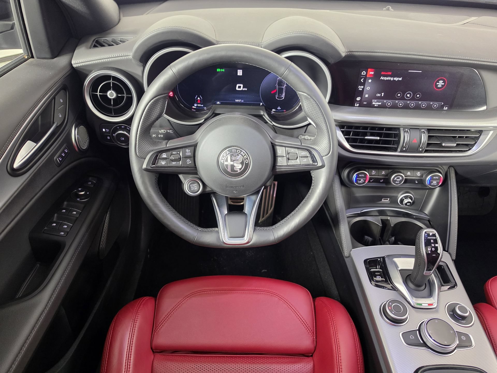 Used 2024 Alfa Romeo Stelvio Veloce AWD/4WD image 36