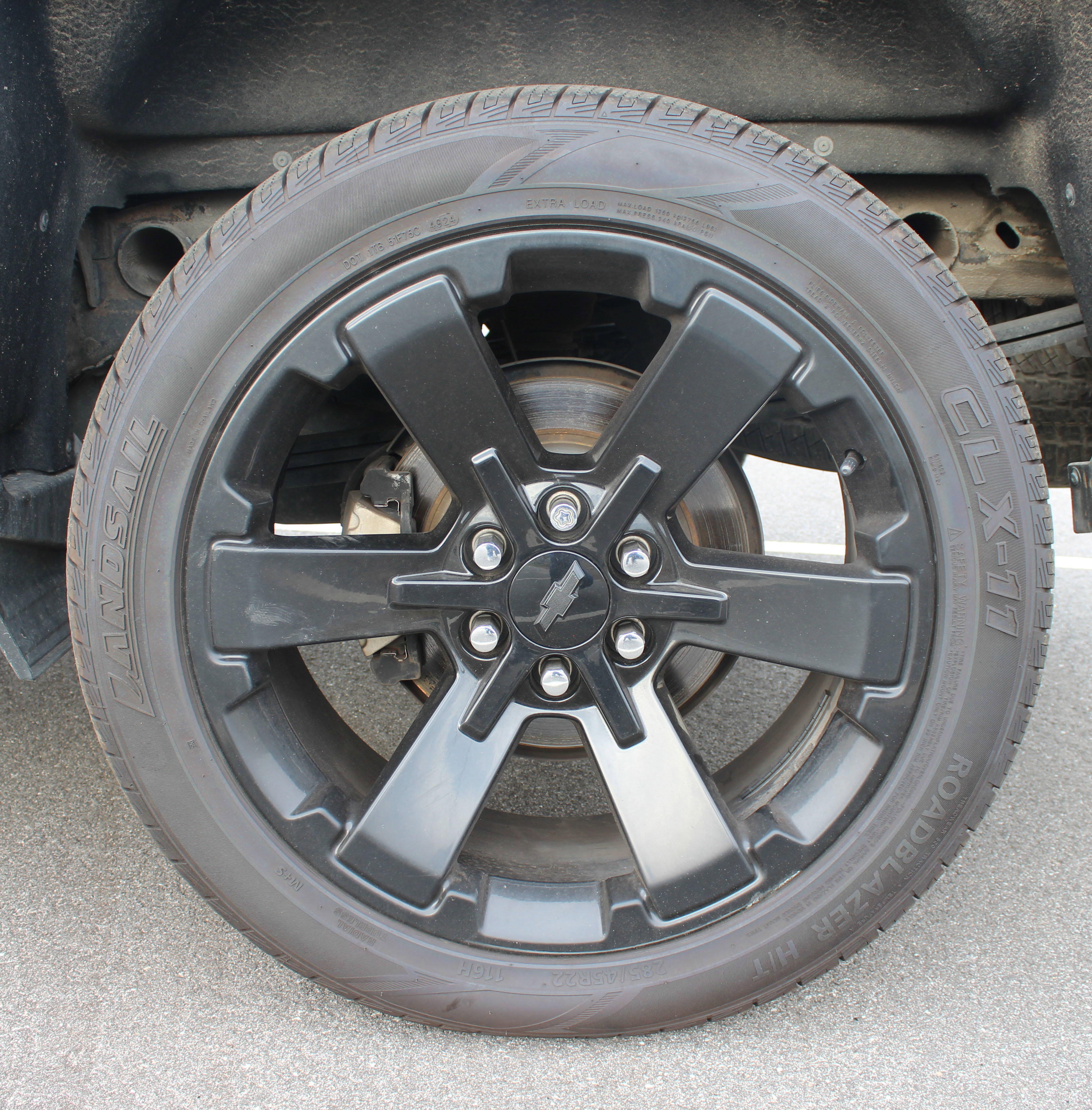 Used 2017 Chevrolet Silverado 1500 High Country w/ High Desert Package image 17