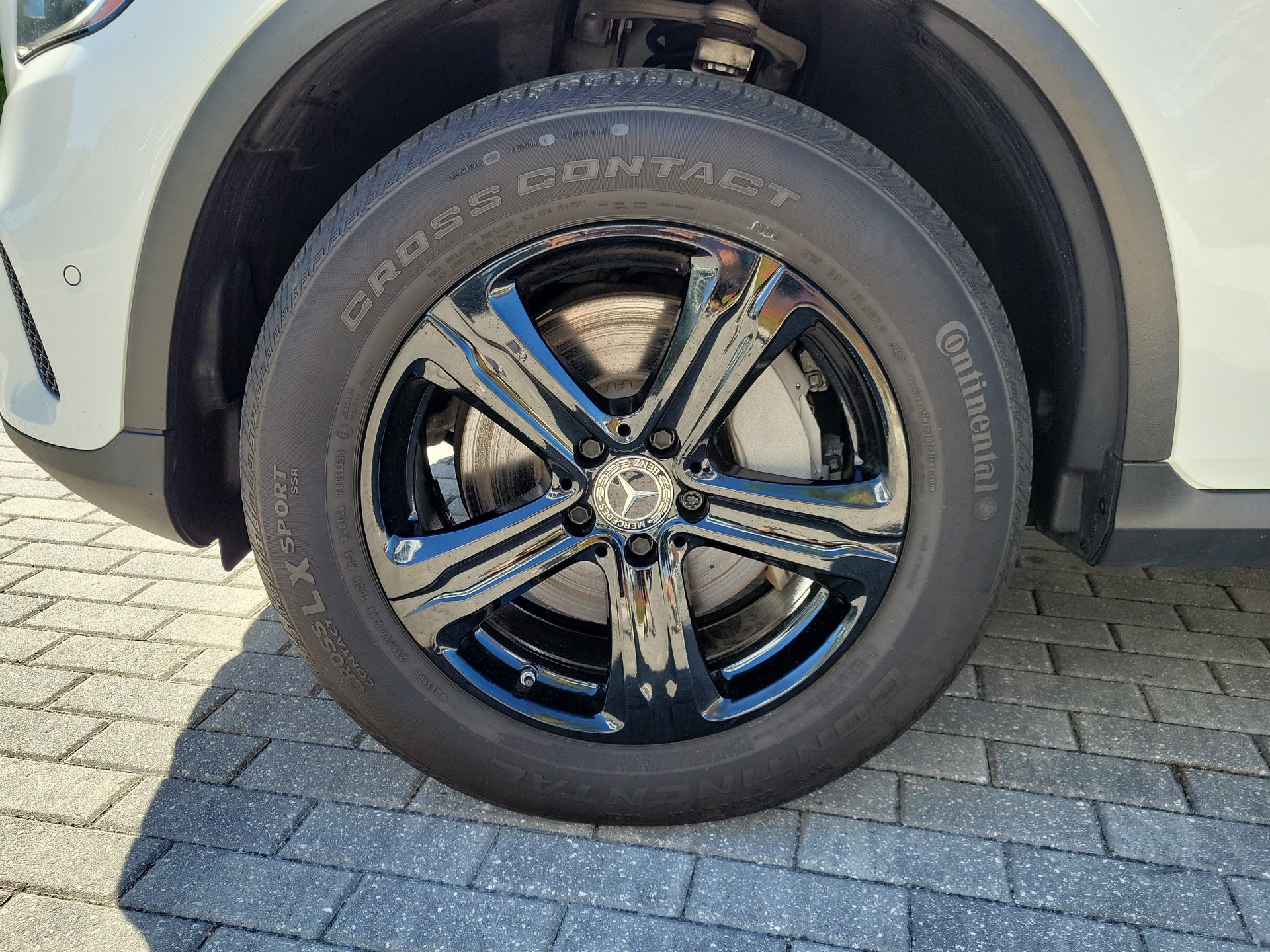 Used 2021 Mercedes-Benz GLC 300 w/ Premium Package image 8