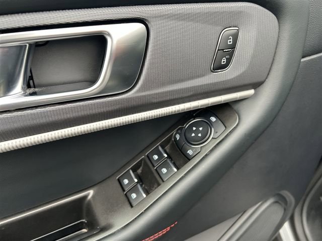 Used 2025 Ford Explorer ST-Line image 20