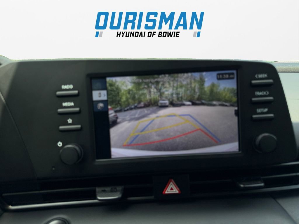 Used 2025 Hyundai Elantra Sport FWD image 18