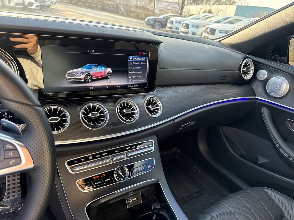 Used 2018 Mercedes-Benz E 400 E 400 image 33