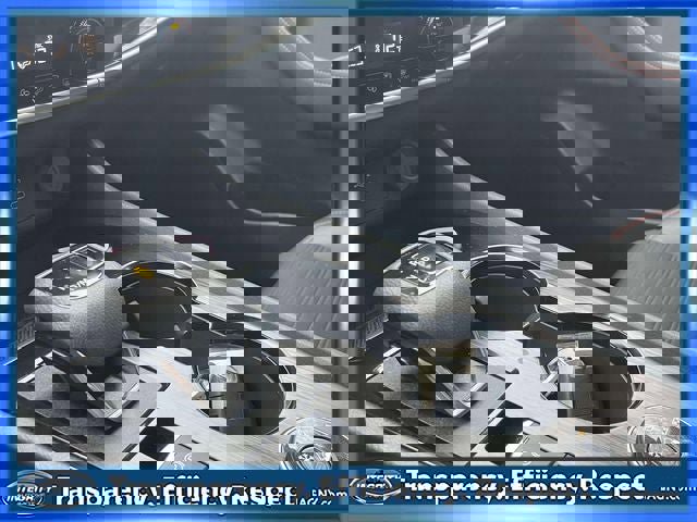 Certified 2025 Nissan Rogue SV image 31