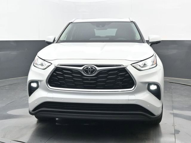 Used 2026 Toyota Highlander Limited image 5