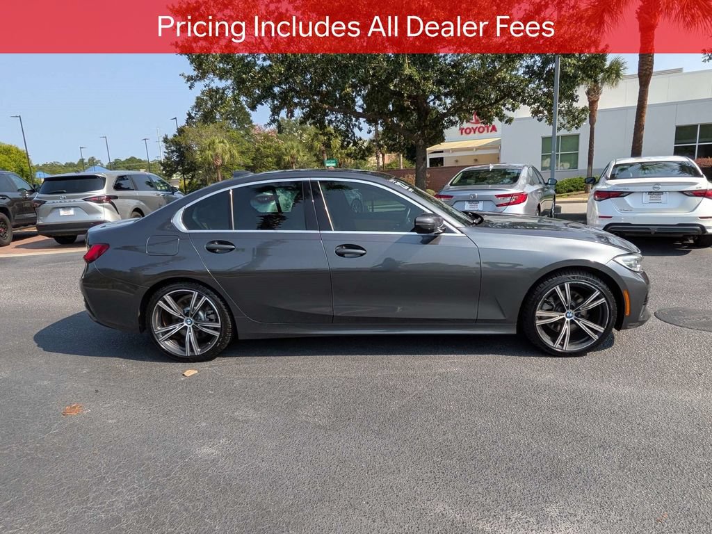 Used 2022 BMW 330i Sedan w/ Premium Package RWD image 3