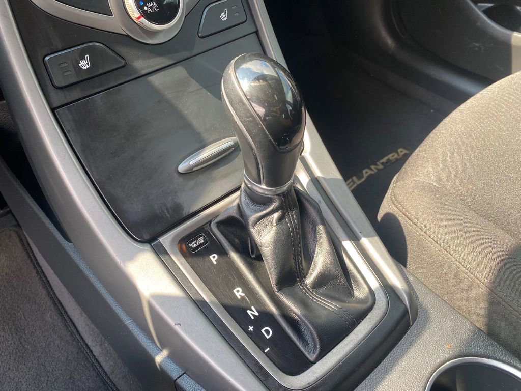 Used 2016 Hyundai Elantra Value Edition FWD image 35