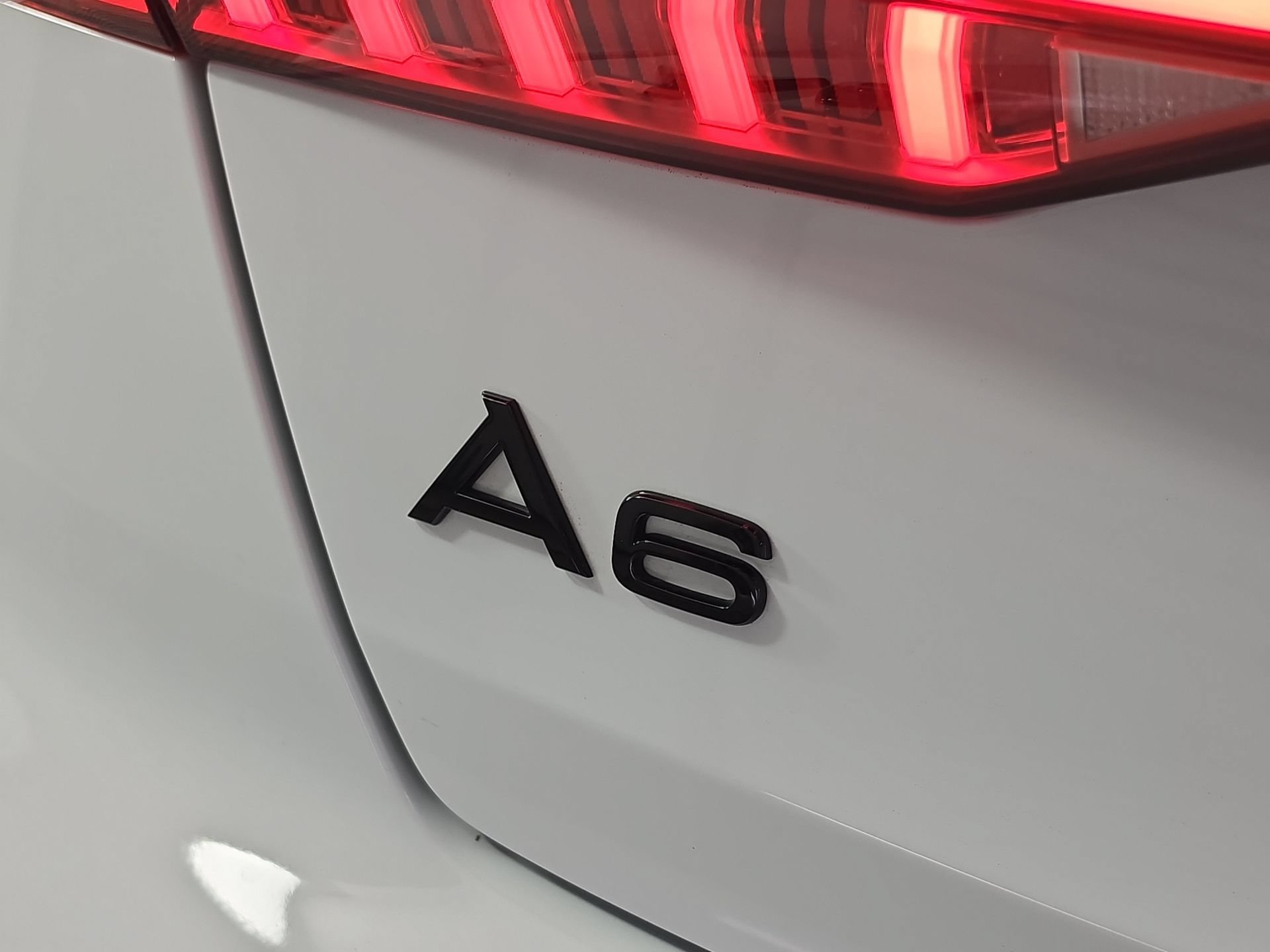 Used 2023 Audi A6 Premium Plus w/ Premium Plus Package AWD/4WD image 12