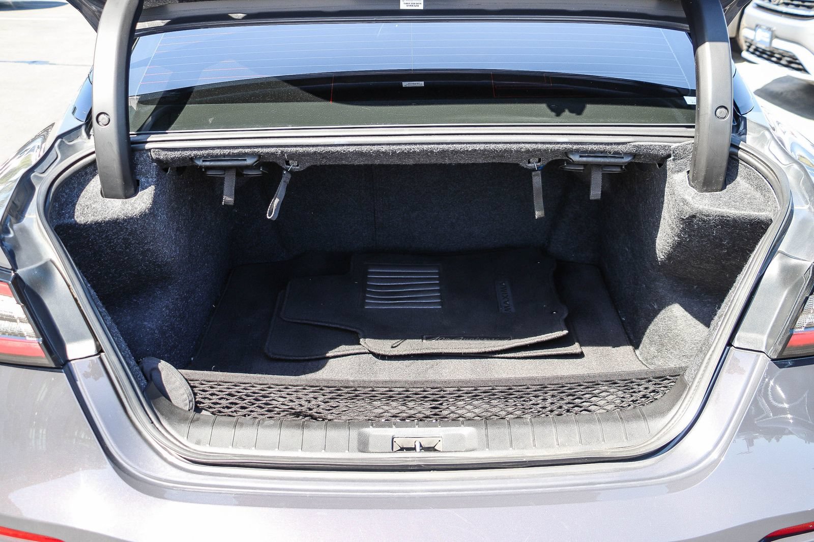 Used 2021 Nissan Maxima Platinum w/ 40th Anniversary Package FWD image 27