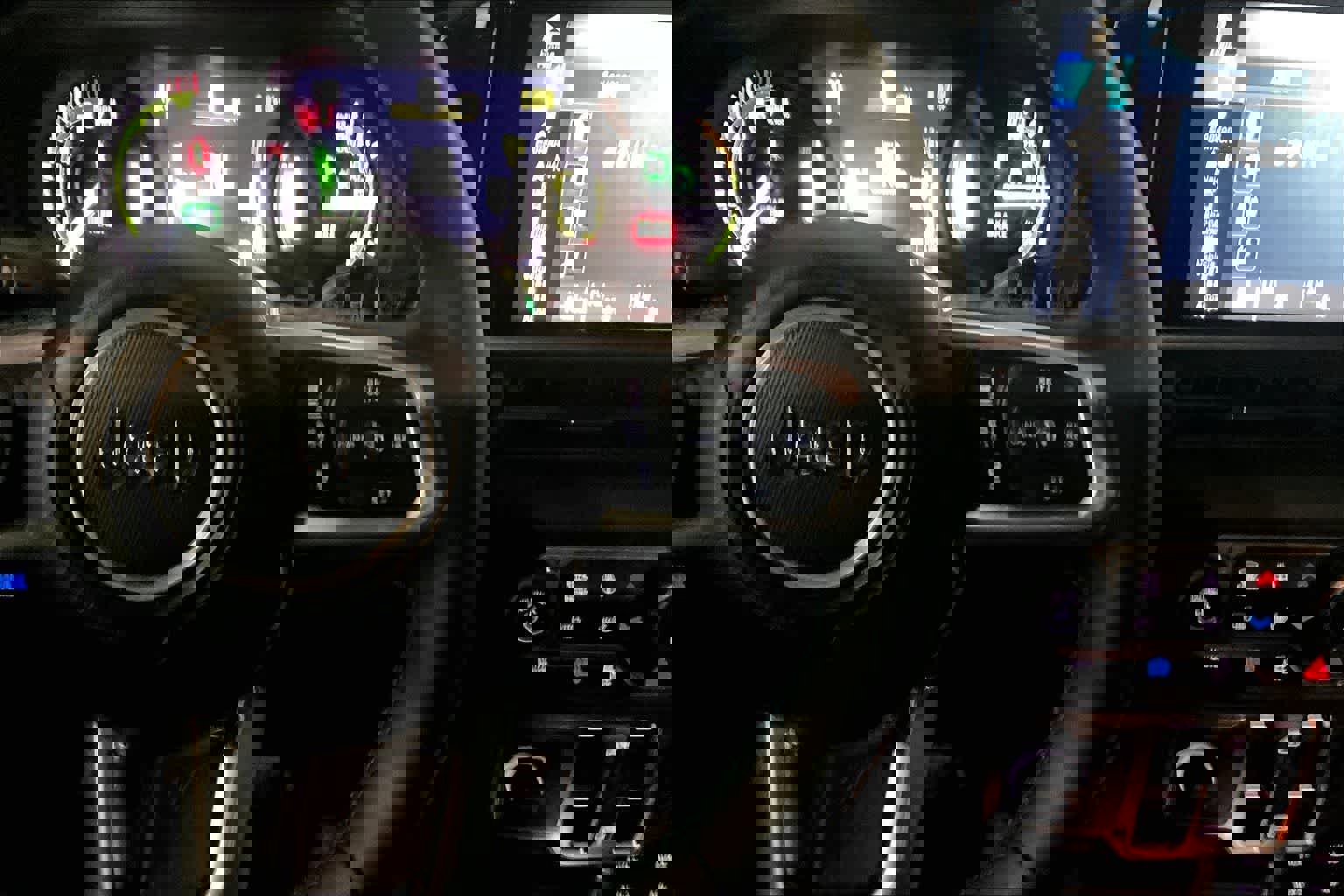 Used 2024 Jeep Wrangler High Altitude image 26