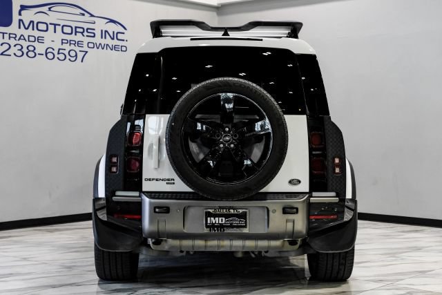 Used 2022 Land Rover Defender 110 X-Dynamic HSE AWD/4WD image 12