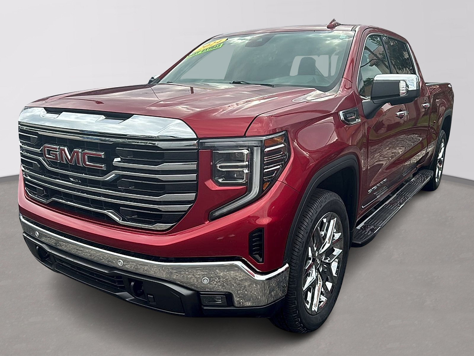 Used 2024 GMC Sierra 1500 SLT w/ SLT Premium Plus Package AWD/4WD image 1