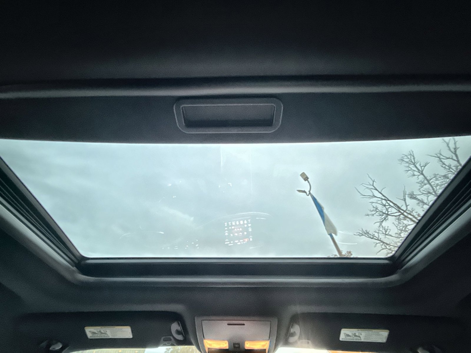 Used 2016 Dodge Challenger SRT Hellcat image 24