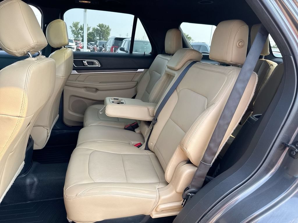 Used 2016 Ford Explorer Limited AWD/4WD image 23