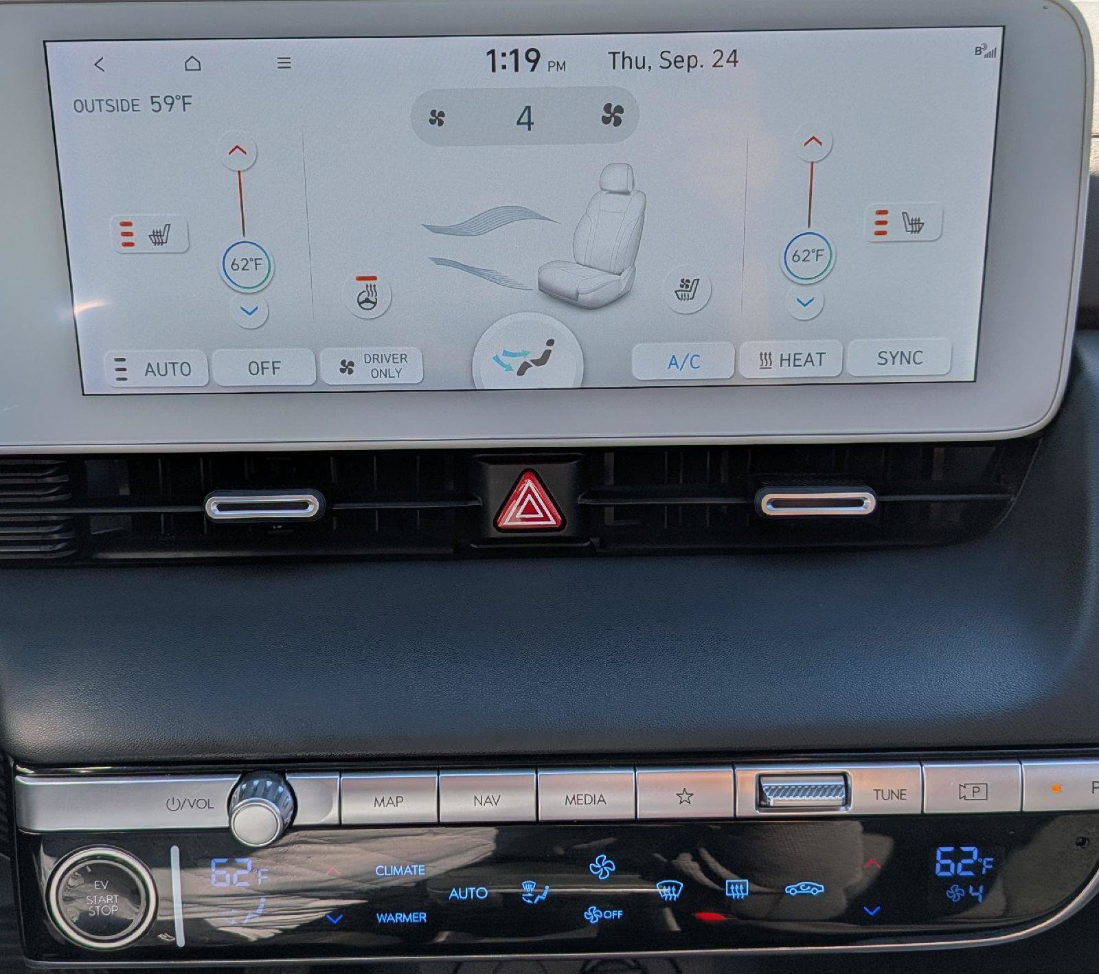 Used 2024 Hyundai Ioniq 5 SEL AWD/4WD image 16