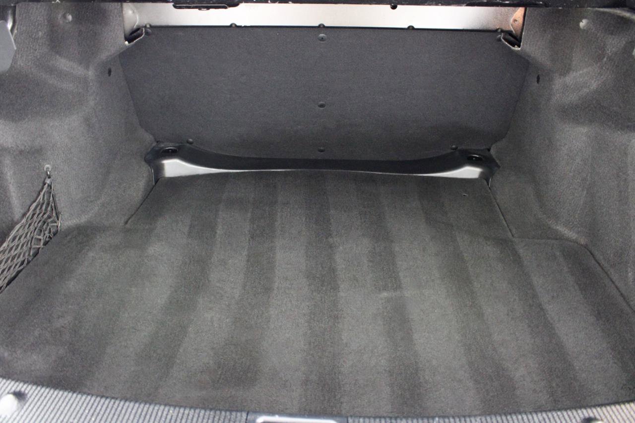 Used 2011 Mercedes-Benz C 300 Sedan image 73