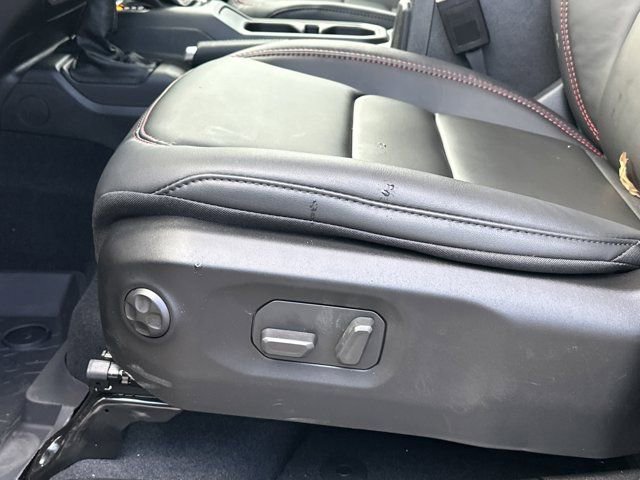 New 2026 Jeep Wrangler Unlimited Rubicon w/ Steel Bumper Group image 10