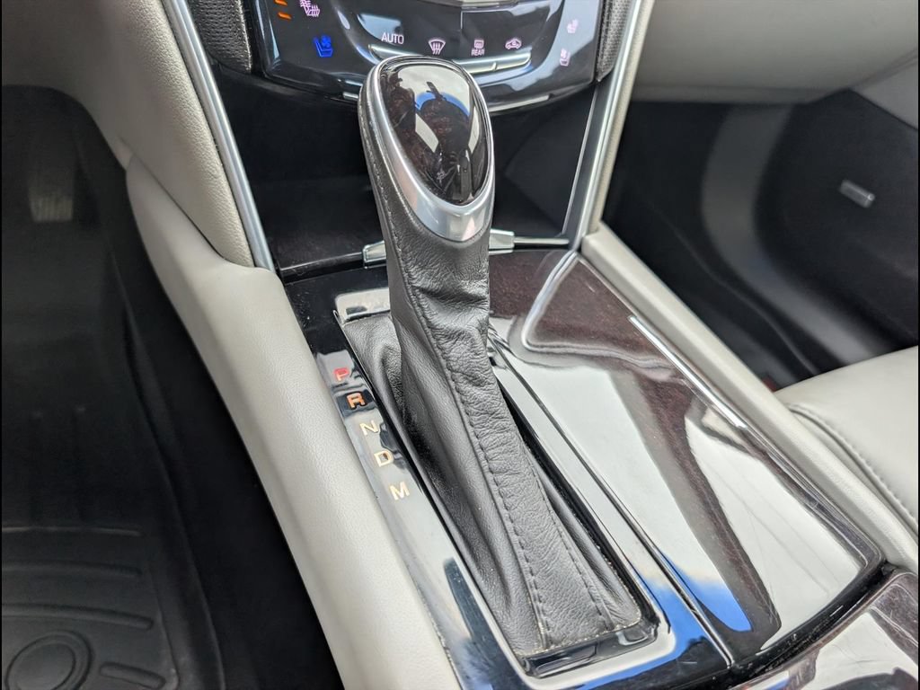 Used 2017 Cadillac XTS Luxury FWD image 16