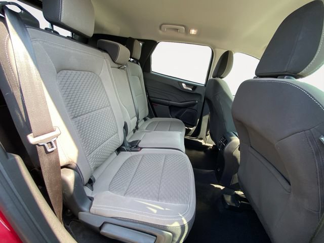 Used 2021 Ford Escape SE w/ SE Sport Appearance Package FWD image 14