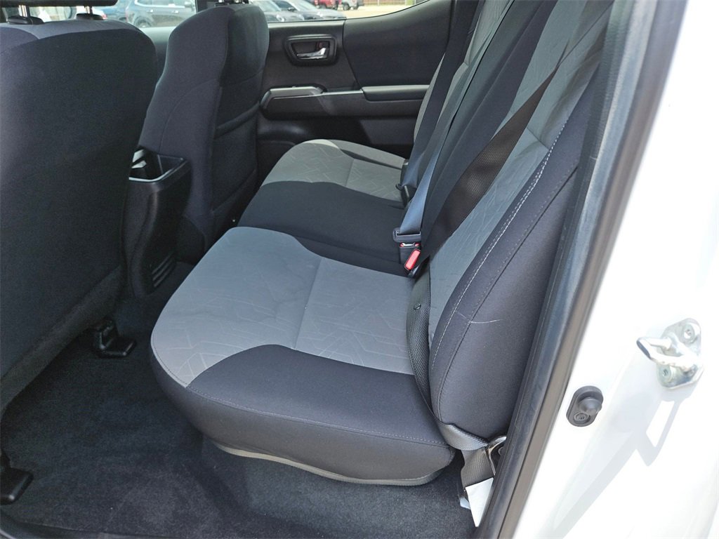 Used 2023 Toyota Tacoma TRD Off-Road image 10