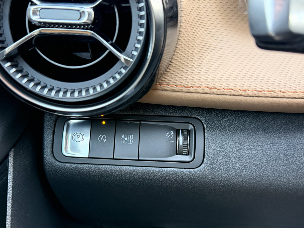New 2026 Chevrolet Equinox ACTIV w/ Convenience Package III FWD image 10