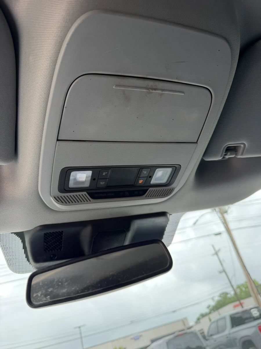 Used 2023 Ford F150 4x4 SuperCrew image 16