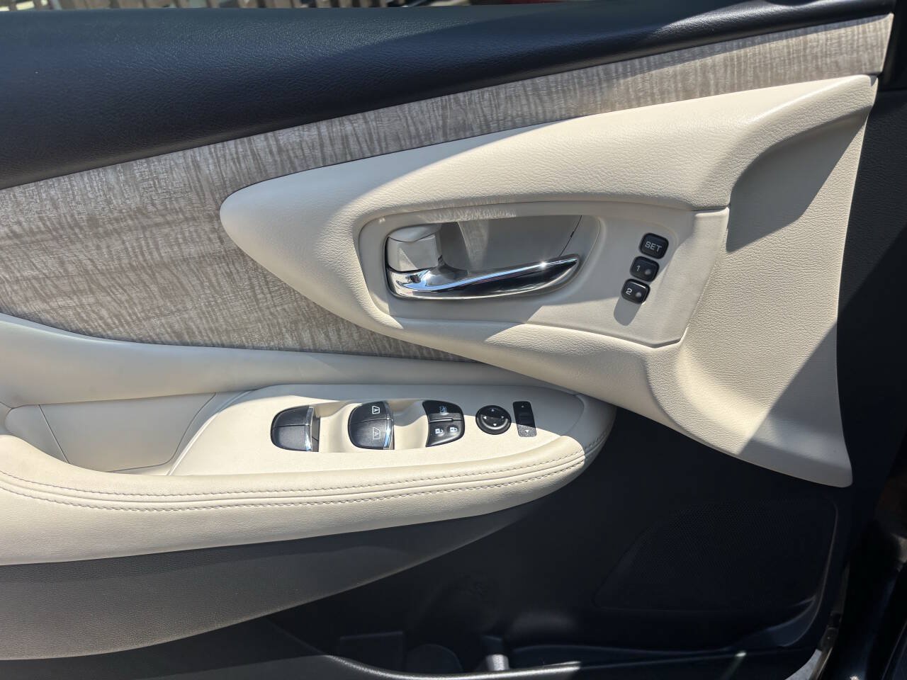 Used 2024 Nissan Murano SL FWD image 37