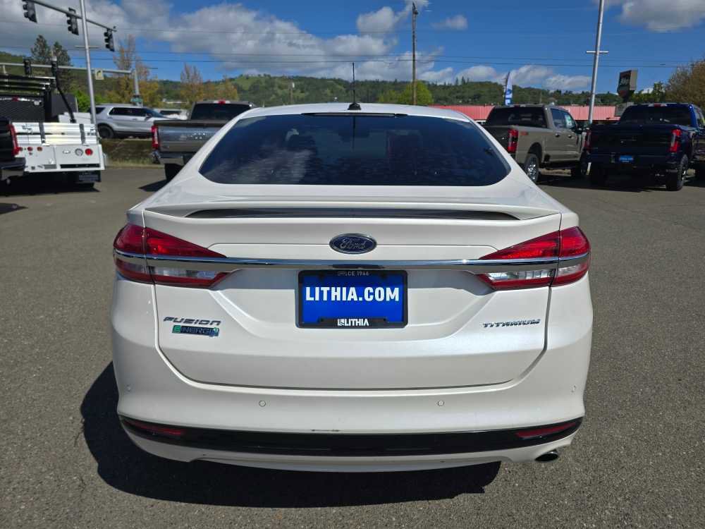 Certified 2017 Ford Fusion Energi Titanium FWD image 4