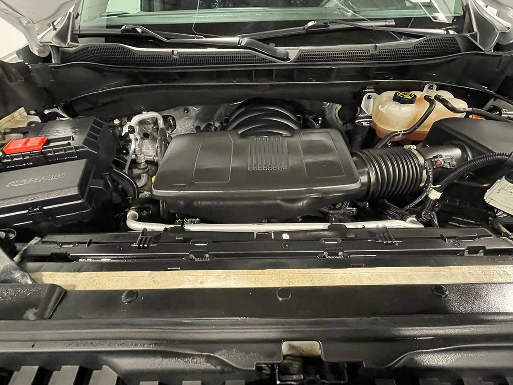 Used 2023 Chevrolet Silverado 1500 LT Trail Boss w/ LPO, Dark Essentials Package image 39