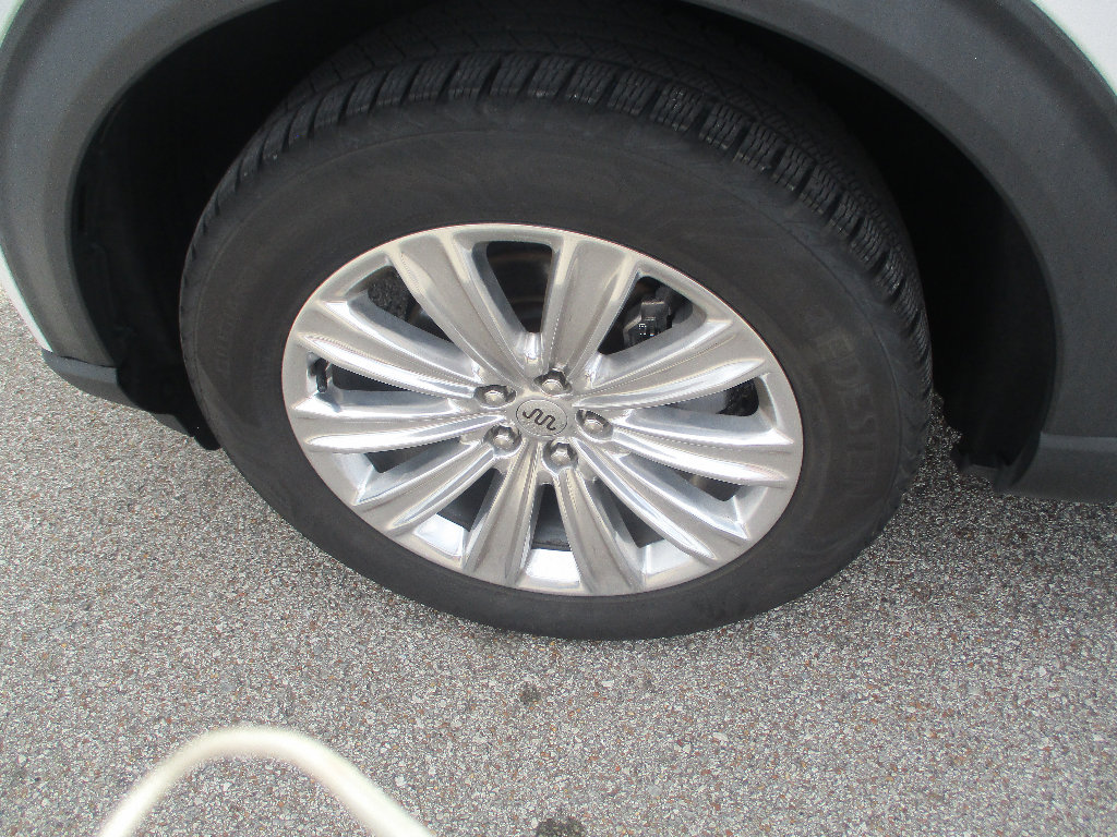 Certified 2021 Ford Explorer King Ranch w/ Premium Technology Package image 25