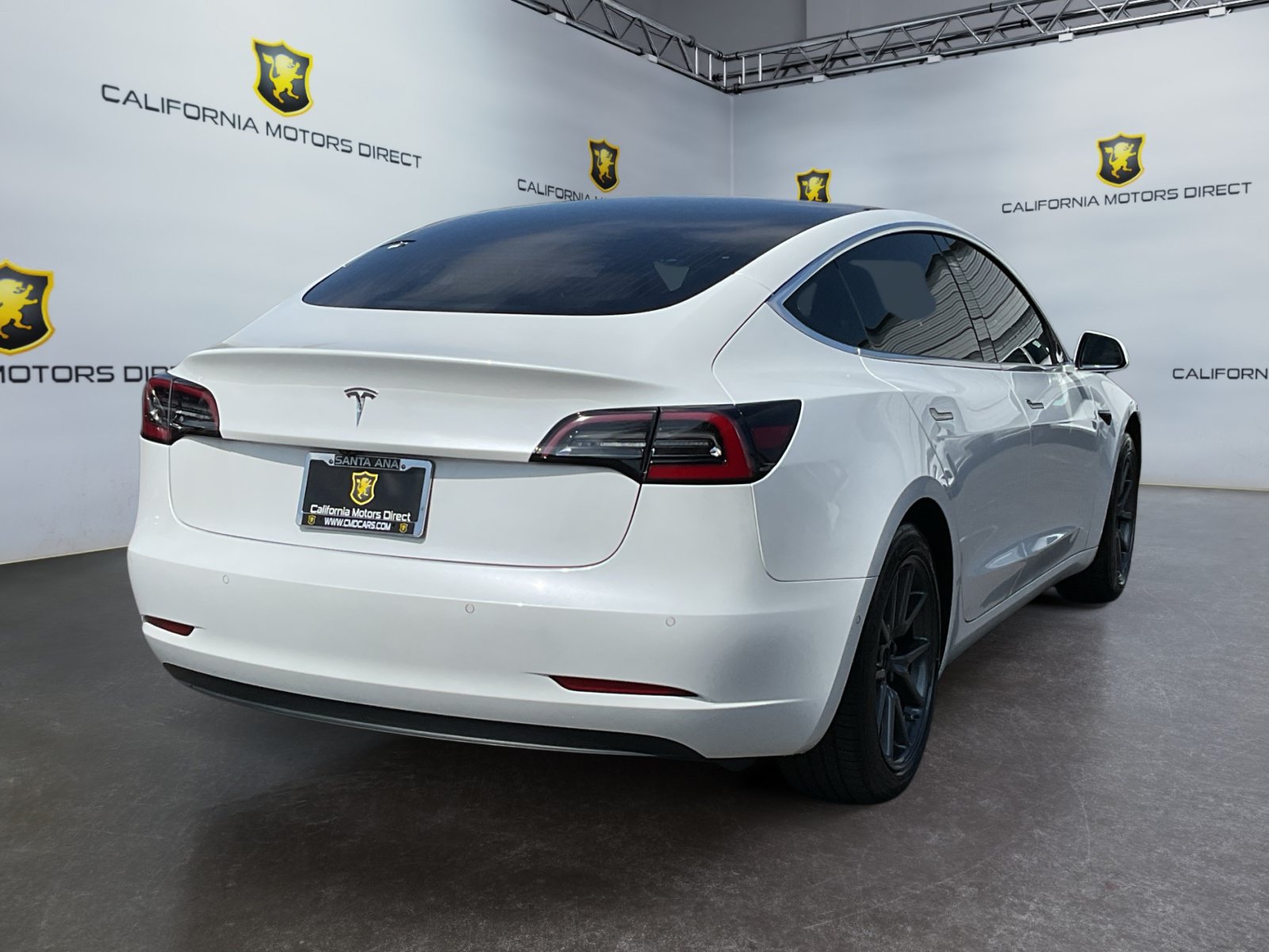 Used 2019 Tesla Model 3 Standard Range Plus RWD image 5