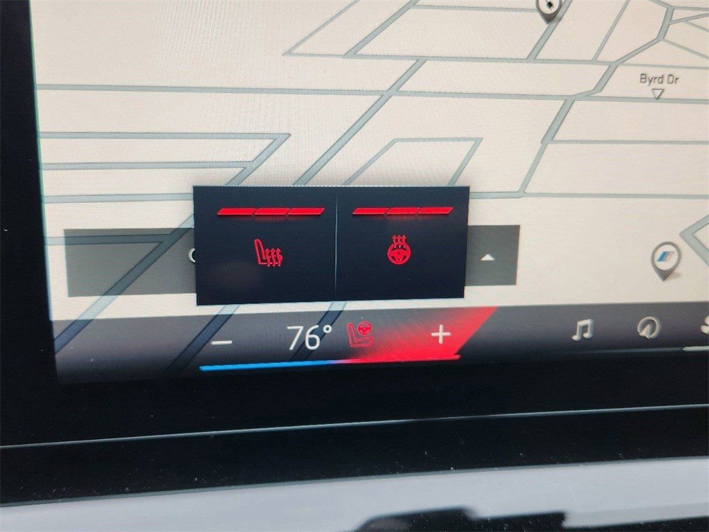 Used 2025 BMW i5 eDrive40i w/ Premium Package image 15