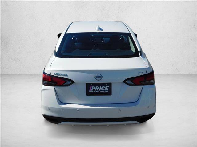 Used 2024 Nissan Versa SV FWD image 11