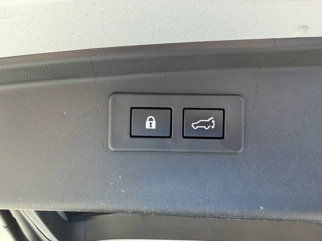 Used 2024 Subaru Outback Touring XT AWD/4WD image 8