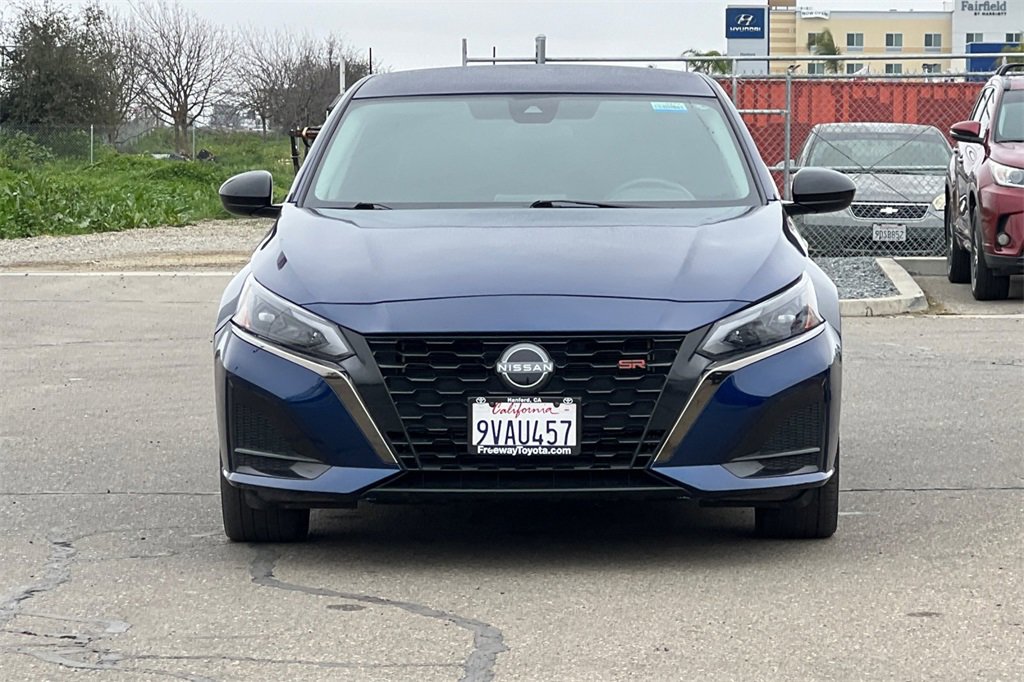 Used 2024 Nissan Altima 2.5 SR image 11