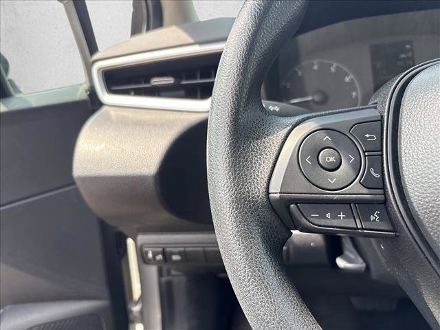 Certified 2025 Toyota Corolla LE FWD image 18