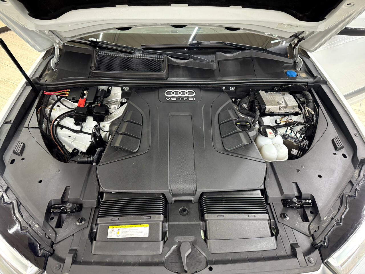 Used 2018 Audi Q7 3.0T Prestige image 48