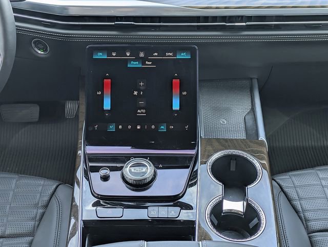 Certified 2025 Cadillac Escalade Sport Platinum w/ LPO, Floor Liner Package AWD/4WD image 24