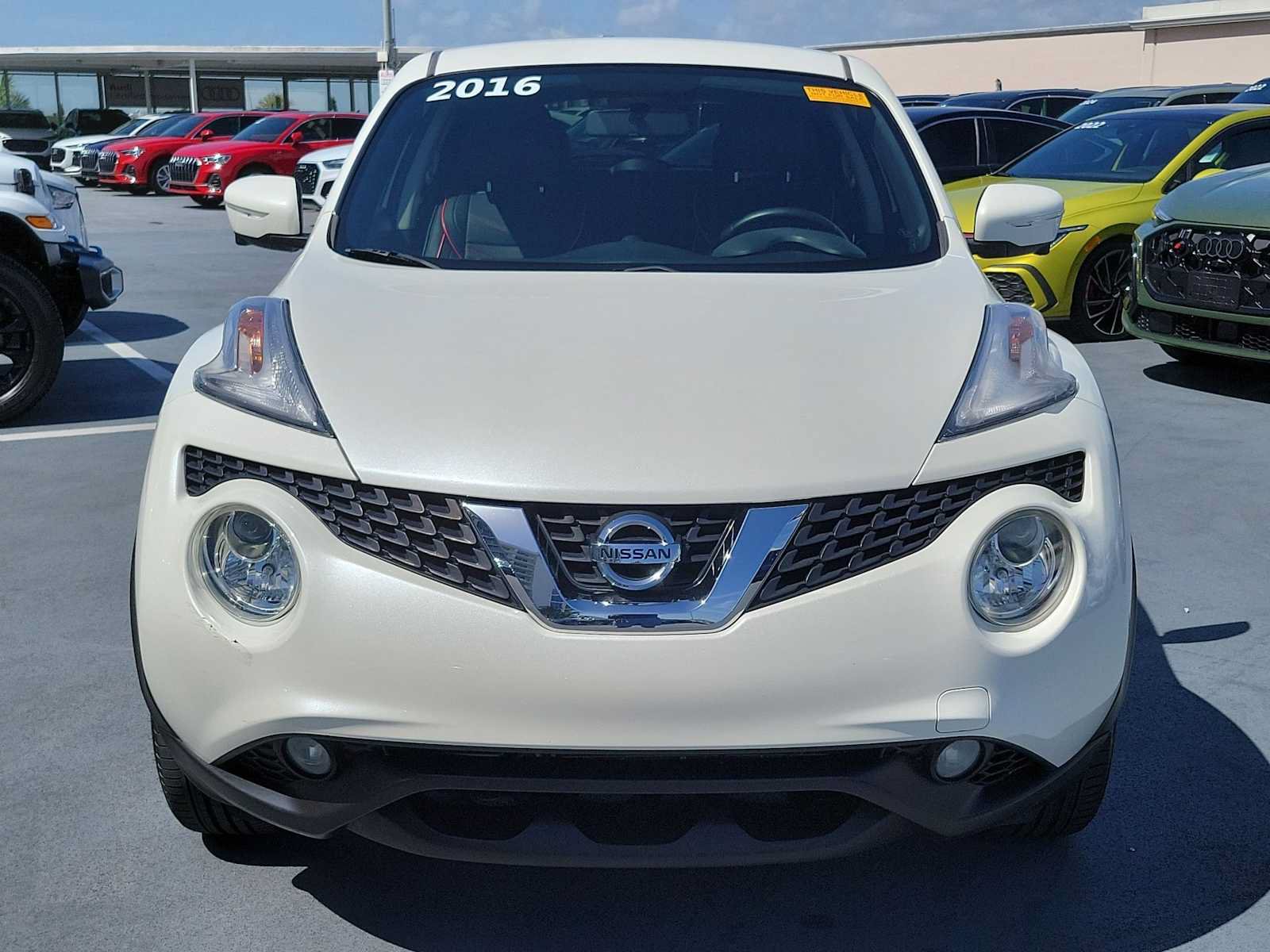 Used 2016 Nissan Juke SL FWD image 9
