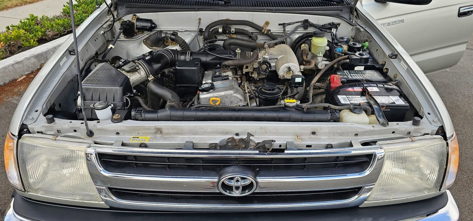 Used 2000 Toyota Tacoma 2WD Regular Cab image 21