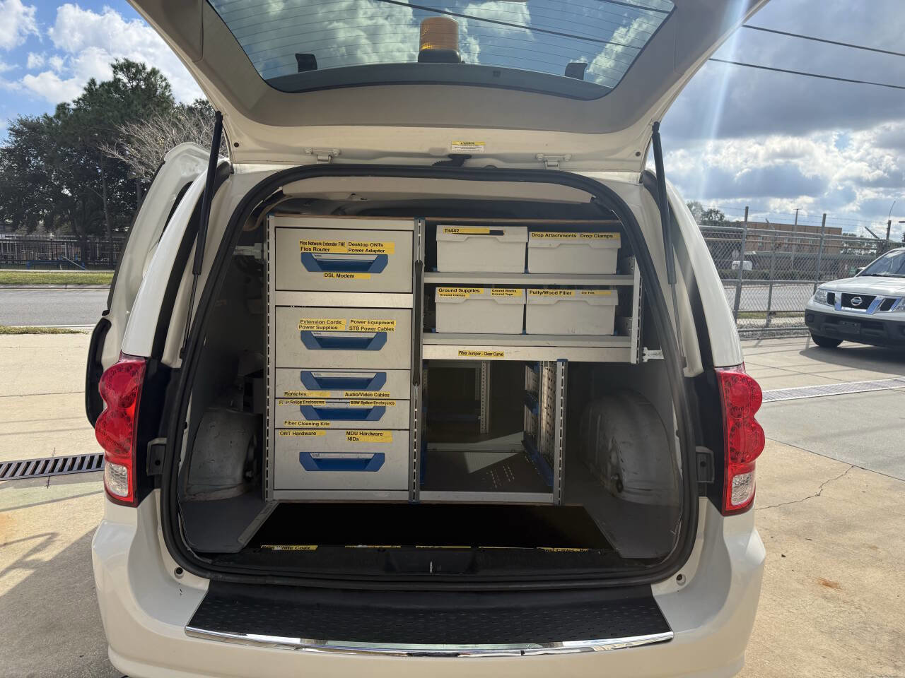 Used 2013 RAM C/V Tradesman image 18