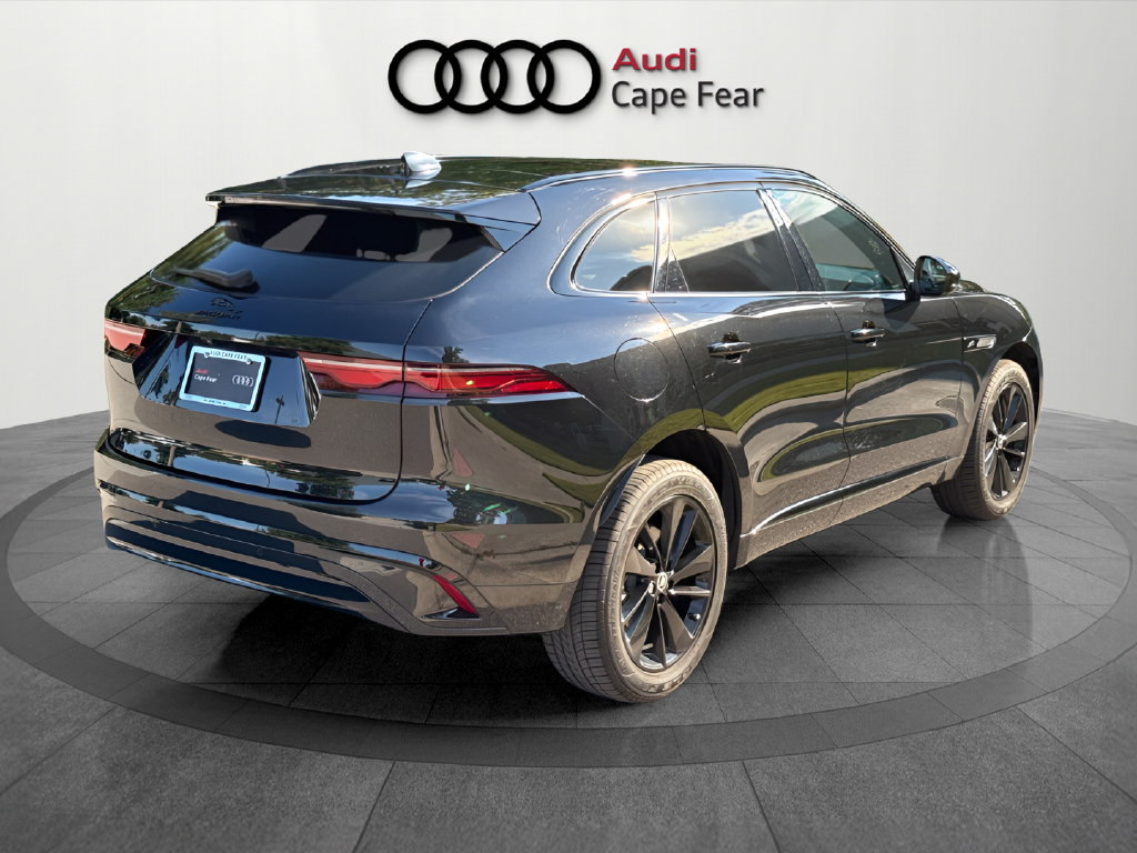 Used 2024 Jaguar F-PACE R-Dynamic S AWD/4WD image 7